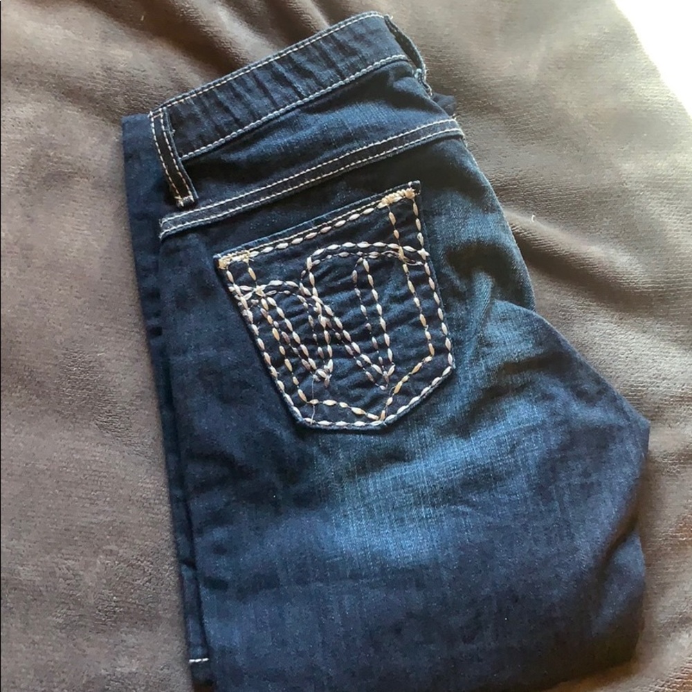 Like New, dark wash Q-Baby Wranglers